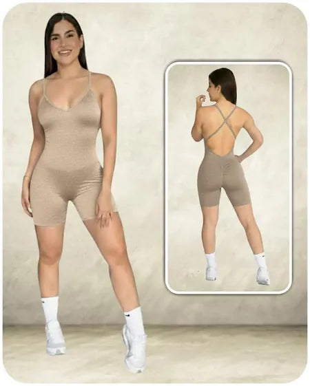 Enterizo Corto Liso Tiras - BF